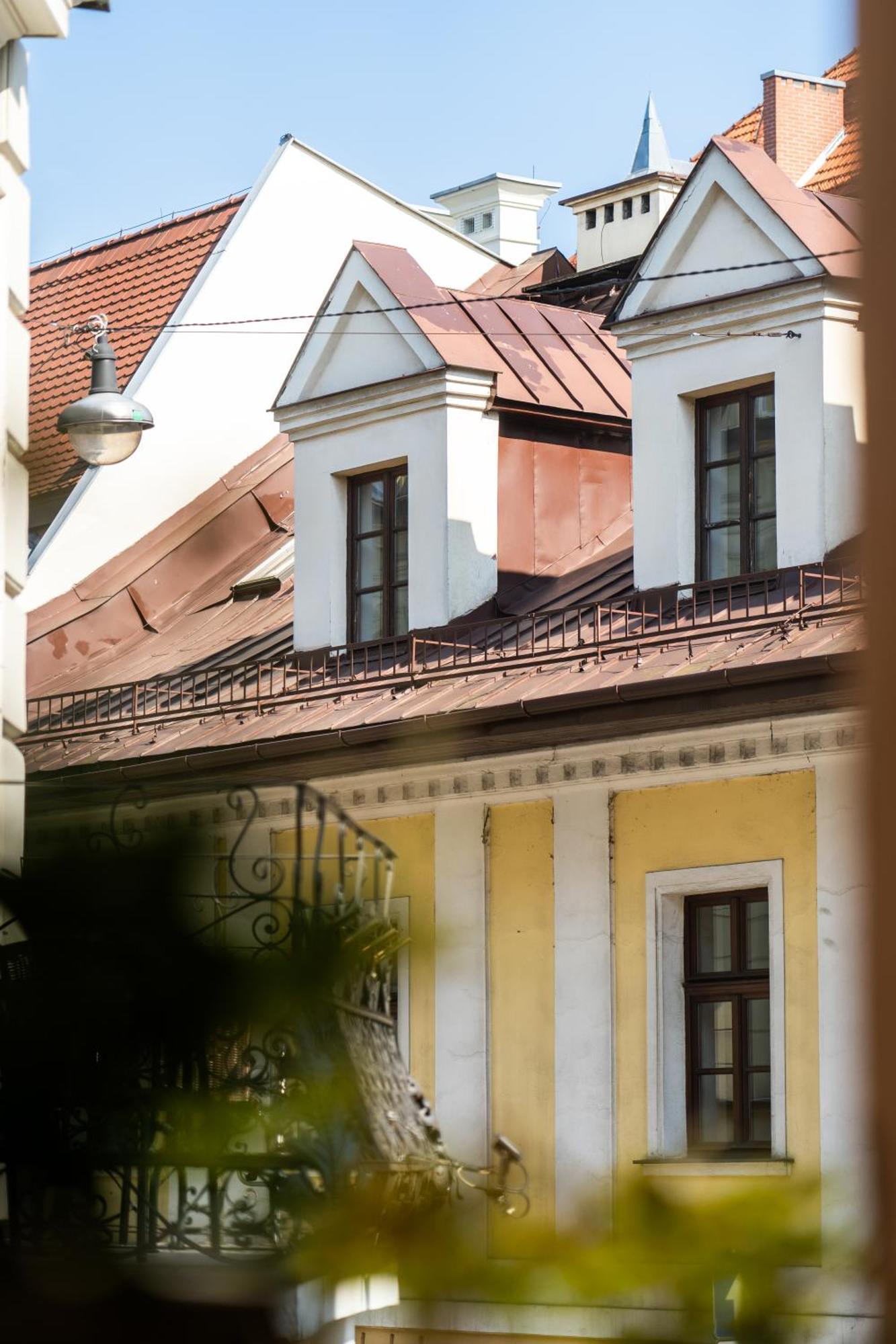 Aparthotel Karmel Kraków Exteriör bild